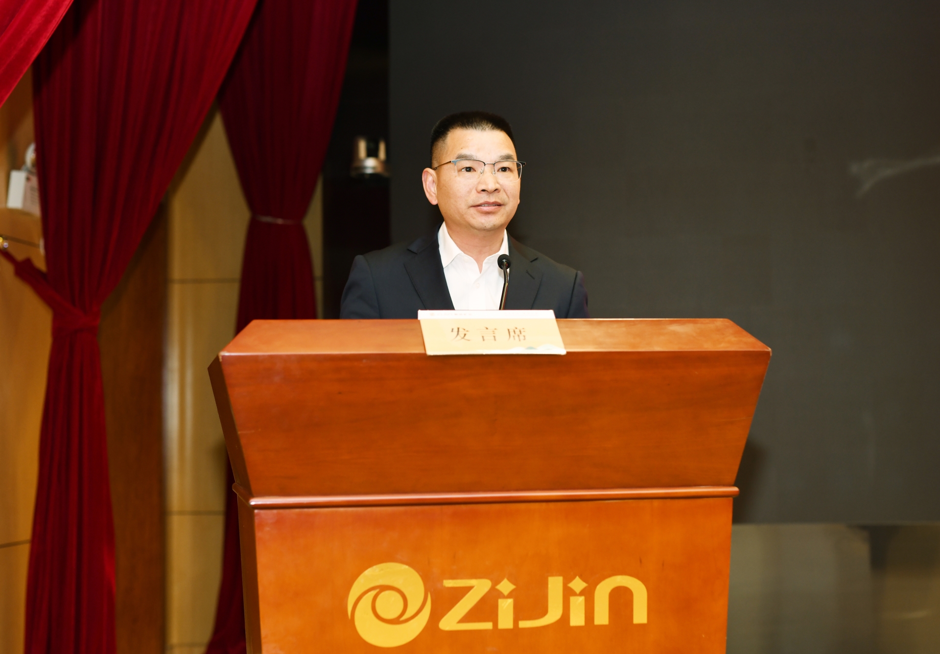 DSC_0950.jpg DSC_0950.jpg